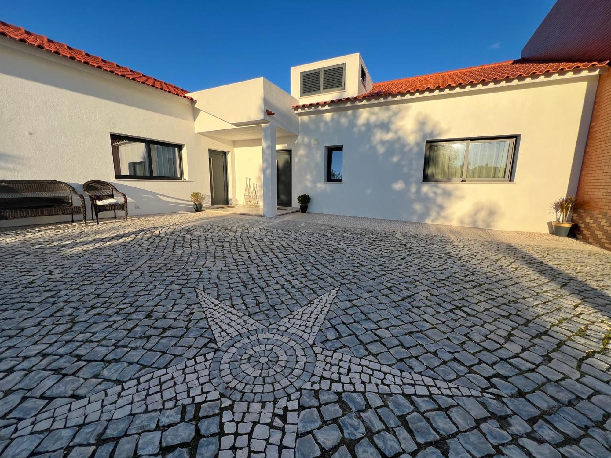 Vila Pombal Tomar Apartments - Pool & City Views Εξωτερικό φωτογραφία