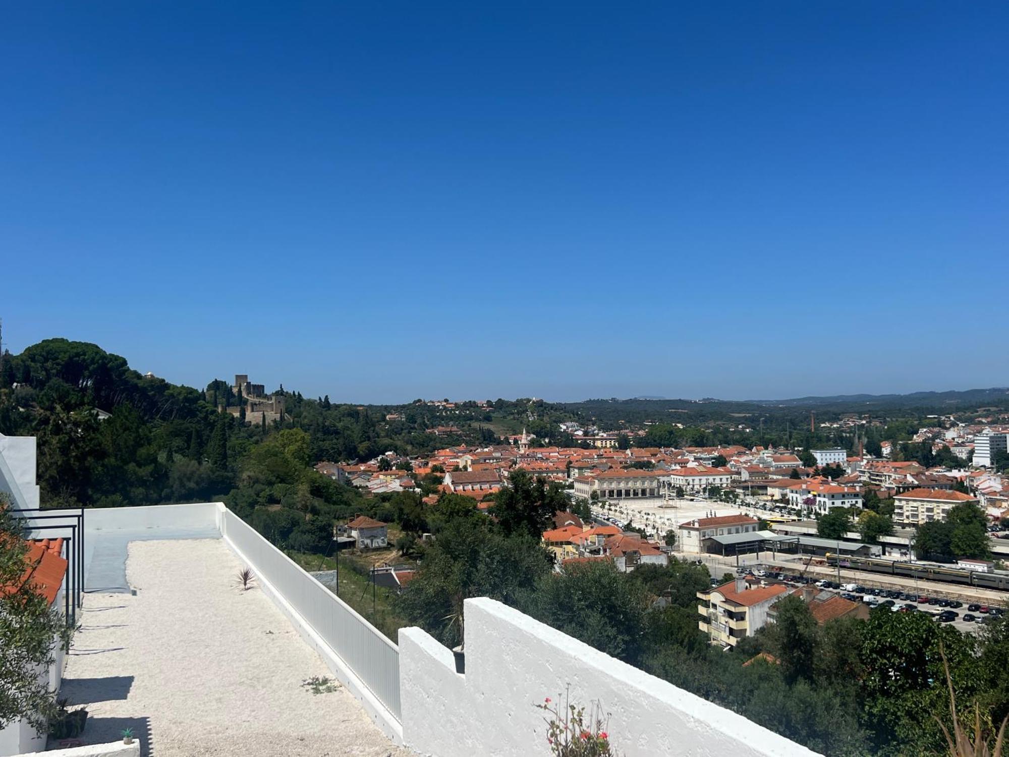 Vila Pombal Tomar Apartments - Pool & City Views Εξωτερικό φωτογραφία