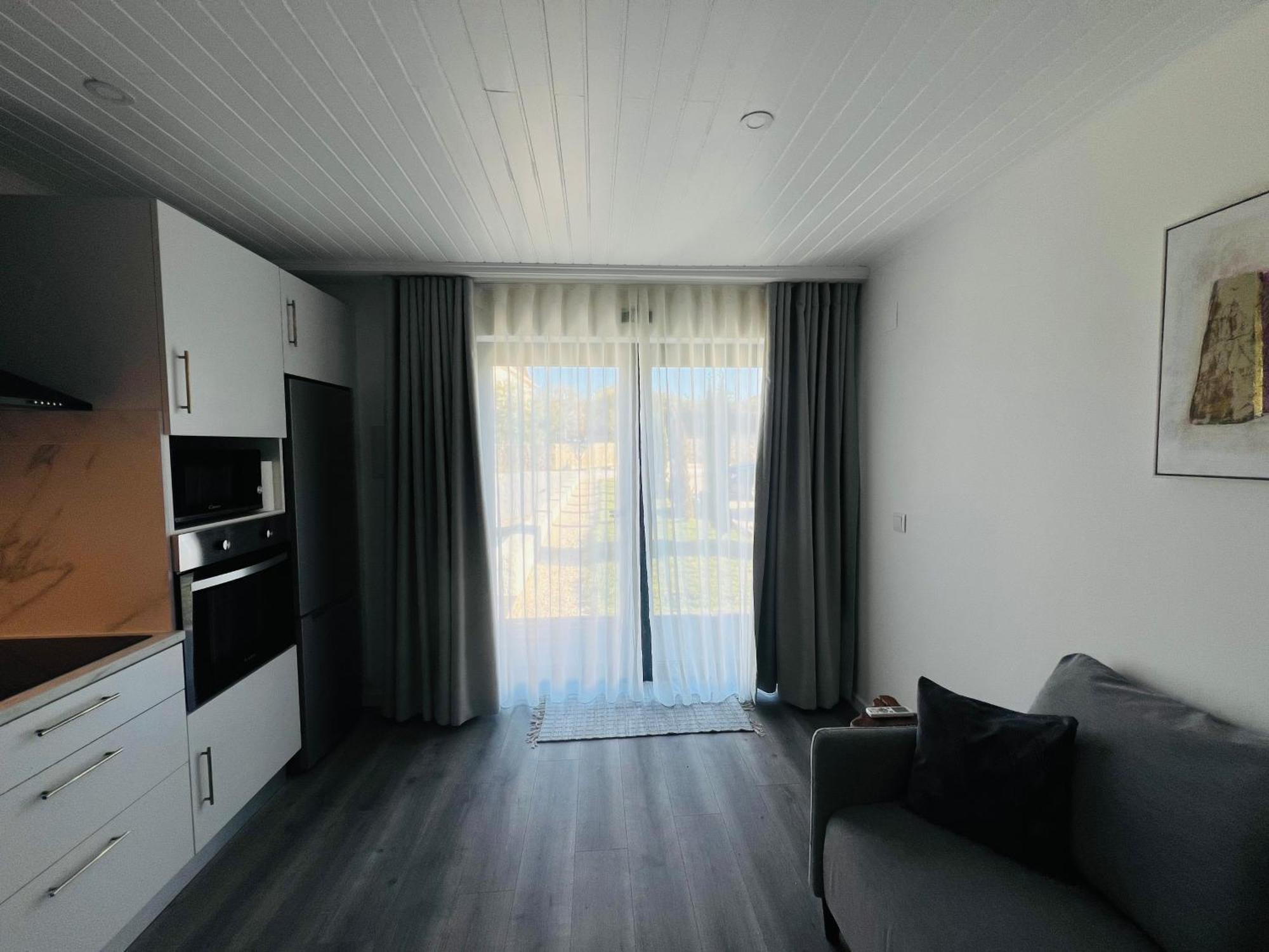 Vila Pombal Tomar Apartments - Pool & City Views Εξωτερικό φωτογραφία